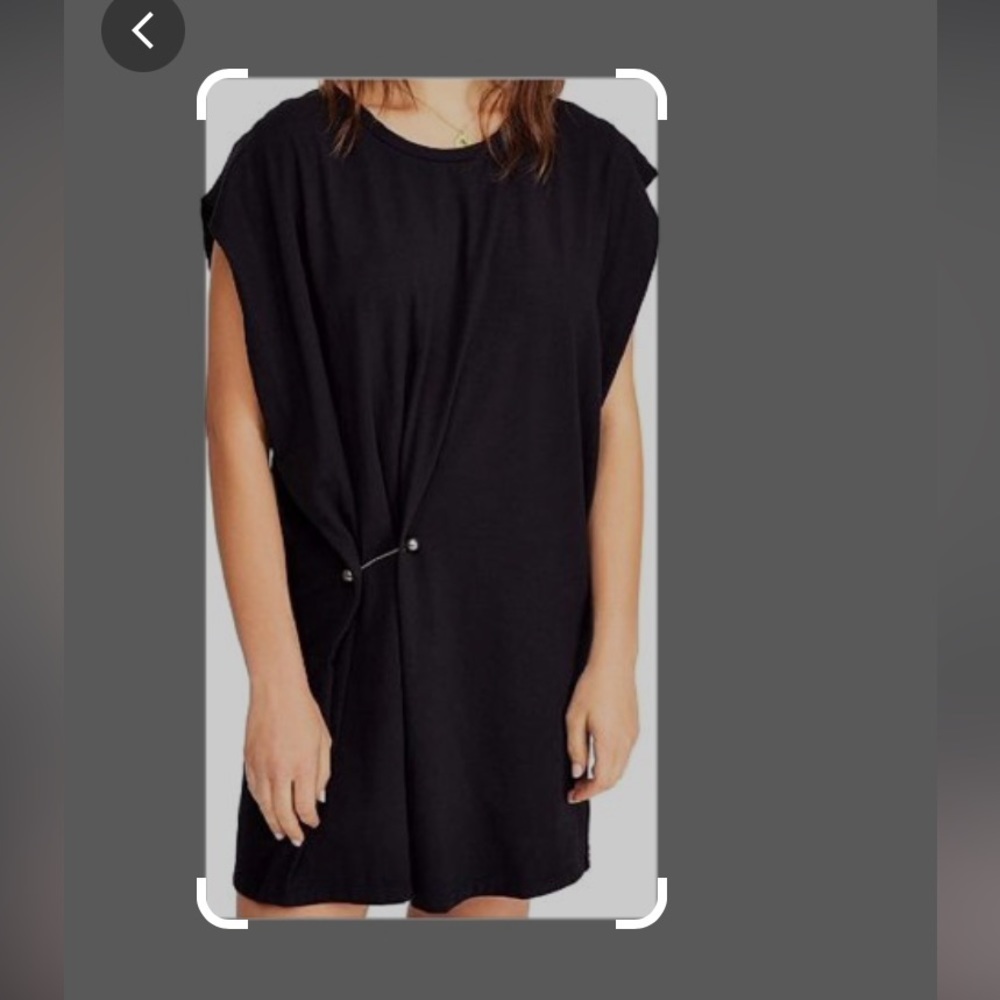 Free people women’s hardware casual black shift dress size L. New with tags